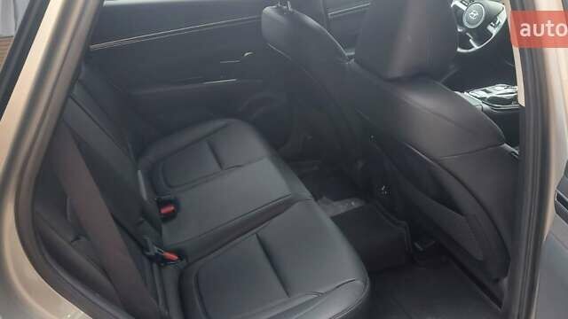 Сірий Хендай Туксон, об'ємом двигуна 1.6 л та пробігом 48 тис. км за 30800 $, фото 21 на Automoto.ua