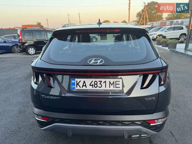 Серый Хендай Туксон, объемом двигателя 1.6 л и пробегом 51 тыс. км за 35000 $, фото 6 на Automoto.ua
