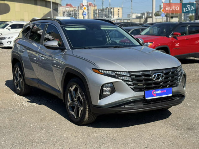 Серый Хендай Туксон, объемом двигателя 1.6 л и пробегом 48 тыс. км за 38500 $, фото 2 на Automoto.ua