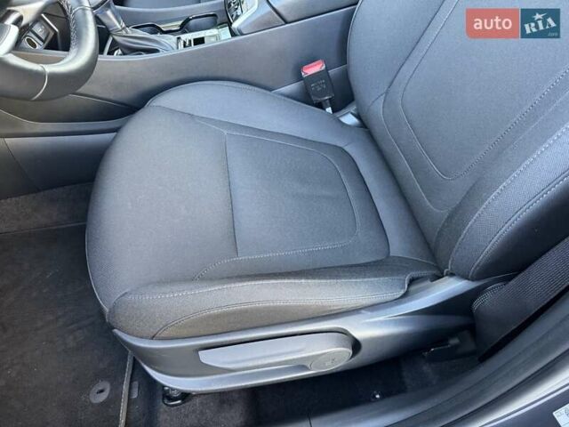 Серый Хендай Туксон, объемом двигателя 2 л и пробегом 37 тыс. км за 25000 $, фото 51 на Automoto.ua