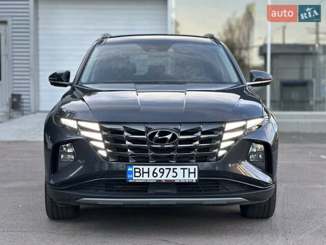 Серый Хендай Туксон, объемом двигателя 1.6 л и пробегом 95 тыс. км за 29900 $, фото 9 на Automoto.ua