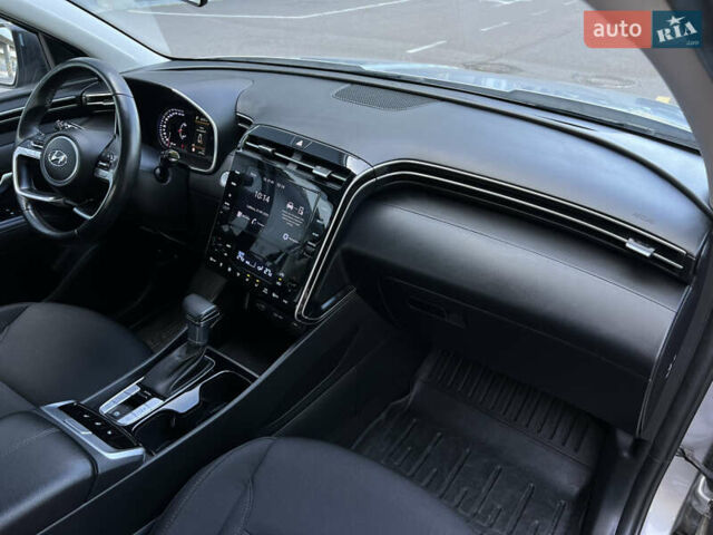 Сірий Хендай Туксон, об'ємом двигуна 2 л та пробігом 68 тис. км за 24500 $, фото 59 на Automoto.ua