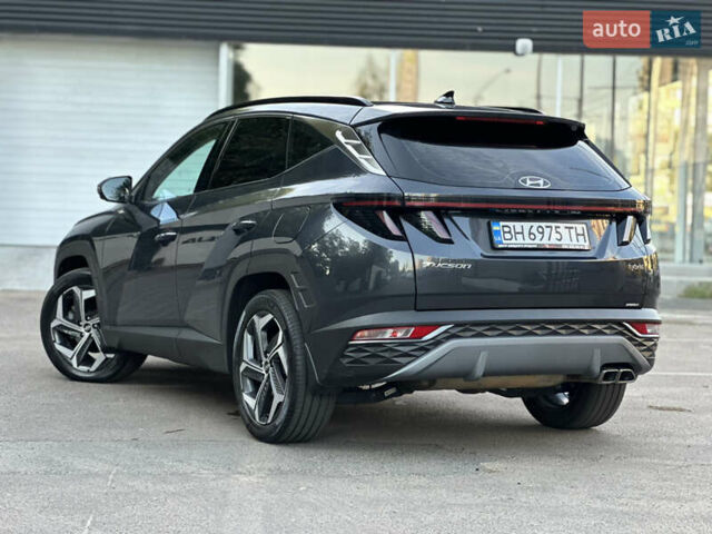 Серый Хендай Туксон, объемом двигателя 1.6 л и пробегом 95 тыс. км за 29900 $, фото 3 на Automoto.ua