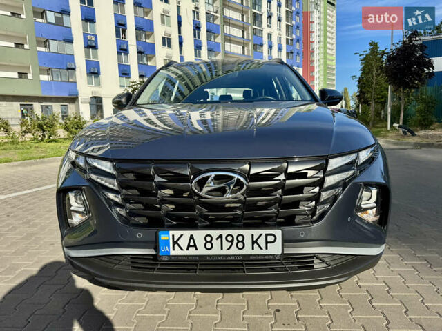 Сірий Хендай Туксон, об'ємом двигуна 2 л та пробігом 29 тис. км за 28900 $, фото 11 на Automoto.ua