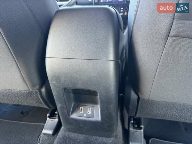 Серый Хендай Туксон, объемом двигателя 2 л и пробегом 37 тыс. км за 25000 $, фото 36 на Automoto.ua