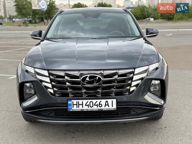 Сірий Хендай Туксон, об'ємом двигуна 2 л та пробігом 39 тис. км за 28500 $, фото 3 на Automoto.ua