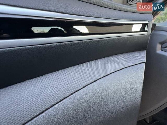 Серый Хендай Туксон, объемом двигателя 2 л и пробегом 37 тыс. км за 25000 $, фото 57 на Automoto.ua
