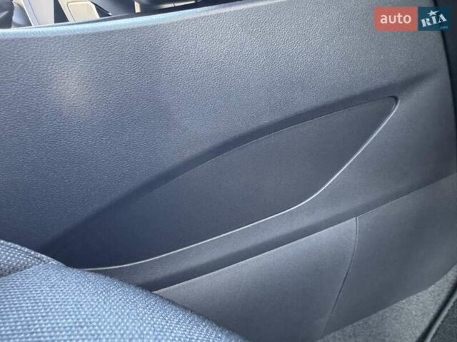 Серый Хендай Туксон, объемом двигателя 2 л и пробегом 37 тыс. км за 25500 $, фото 45 на Automoto.ua
