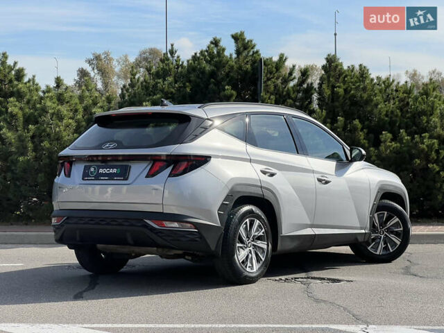 Сірий Хендай Туксон, об'ємом двигуна 2 л та пробігом 68 тис. км за 24500 $, фото 22 на Automoto.ua