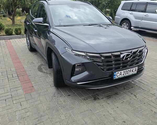 Сірий Хендай Туксон, об'ємом двигуна 2 л та пробігом 77 тис. км за 26900 $, фото 12 на Automoto.ua