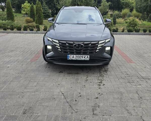 Сірий Хендай Туксон, об'ємом двигуна 2 л та пробігом 77 тис. км за 26900 $, фото 13 на Automoto.ua