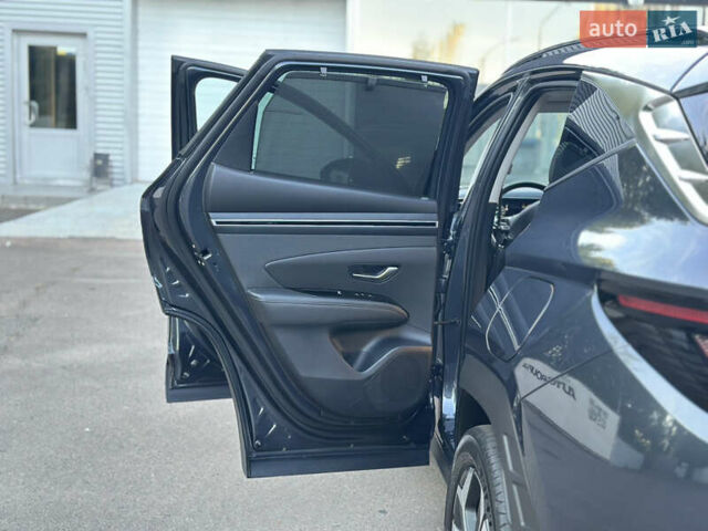 Серый Хендай Туксон, объемом двигателя 1.6 л и пробегом 95 тыс. км за 29900 $, фото 34 на Automoto.ua