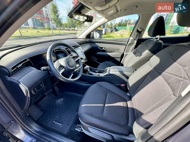 Сірий Хендай Туксон, об'ємом двигуна 2 л та пробігом 29 тис. км за 28900 $, фото 14 на Automoto.ua