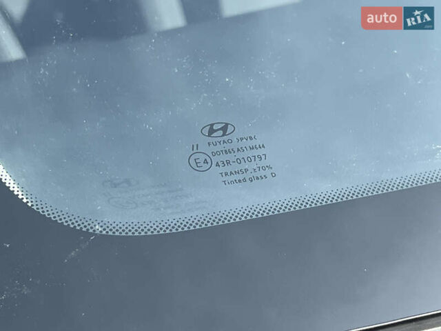 Сірий Хендай Туксон, об'ємом двигуна 2 л та пробігом 68 тис. км за 24500 $, фото 27 на Automoto.ua