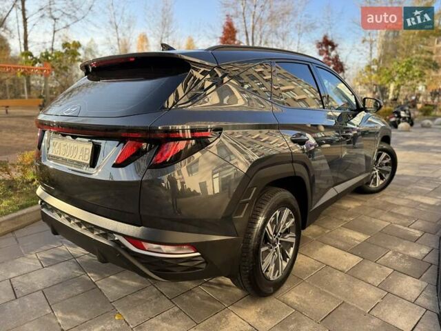 Сірий Хендай Туксон, об'ємом двигуна 2 л та пробігом 37 тис. км за 25000 $, фото 2 на Automoto.ua
