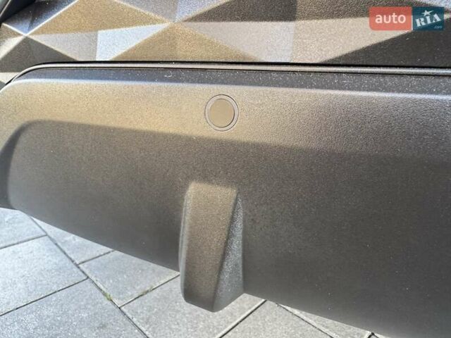 Серый Хендай Туксон, объемом двигателя 2 л и пробегом 37 тыс. км за 25500 $, фото 62 на Automoto.ua