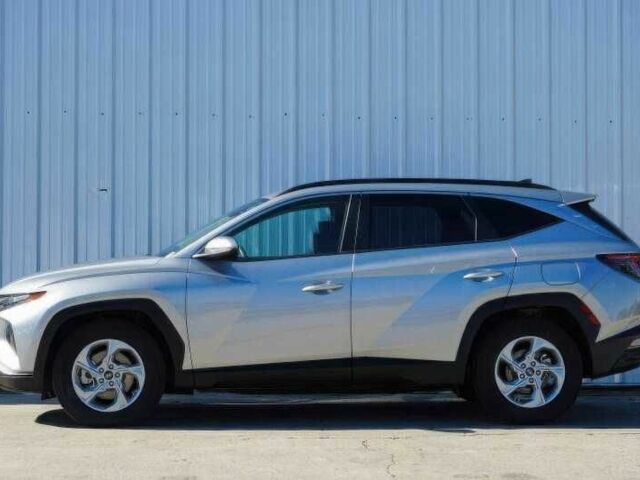 Серый Хендай Туксон, объемом двигателя 2.5 л и пробегом 10 тыс. км за 11000 $, фото 4 на Automoto.ua