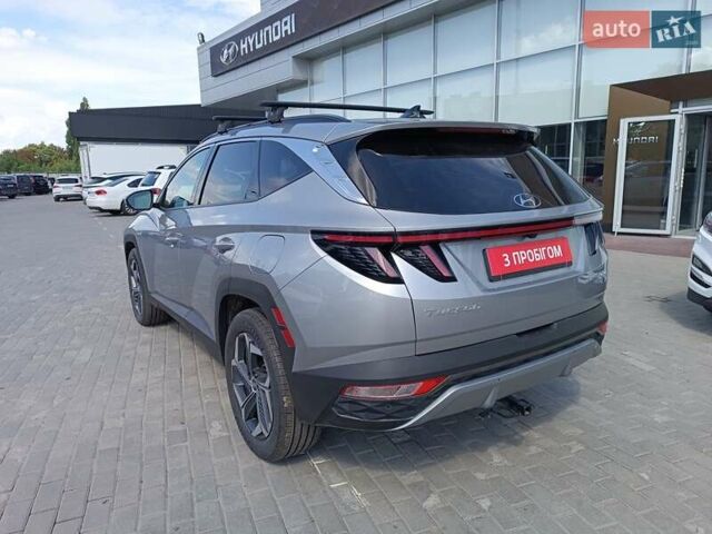 Серый Хендай Туксон, объемом двигателя 1.6 л и пробегом 9 тыс. км за 35200 $, фото 4 на Automoto.ua
