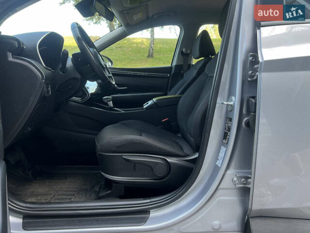 Сірий Хендай Туксон, об'ємом двигуна 2 л та пробігом 68 тис. км за 24500 $, фото 32 на Automoto.ua