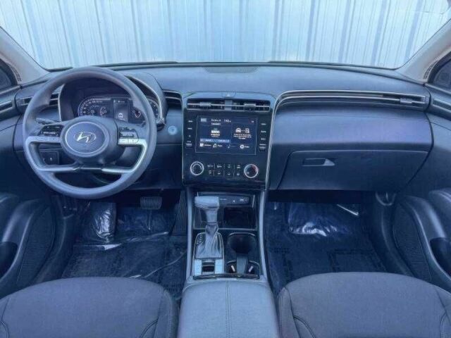 Серый Хендай Туксон, объемом двигателя 2.5 л и пробегом 10 тыс. км за 11000 $, фото 9 на Automoto.ua