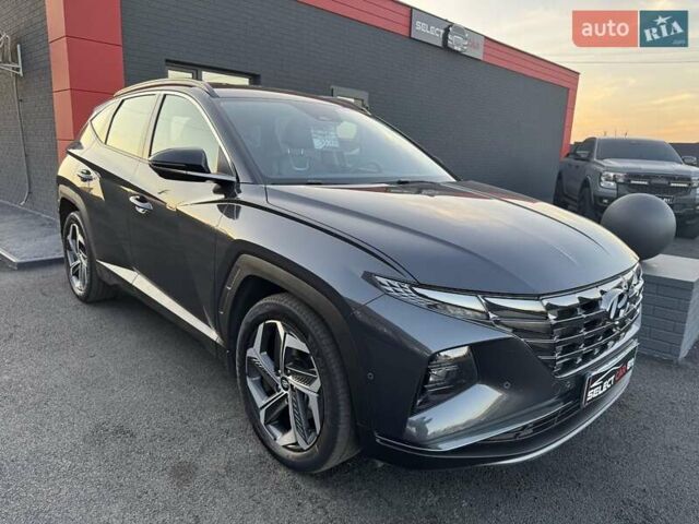 Серый Хендай Туксон, объемом двигателя 1.6 л и пробегом 51 тыс. км за 35000 $, фото 4 на Automoto.ua