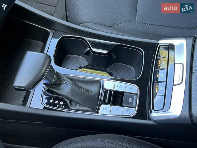 Сірий Хендай Туксон, об'ємом двигуна 2 л та пробігом 68 тис. км за 24500 $, фото 42 на Automoto.ua