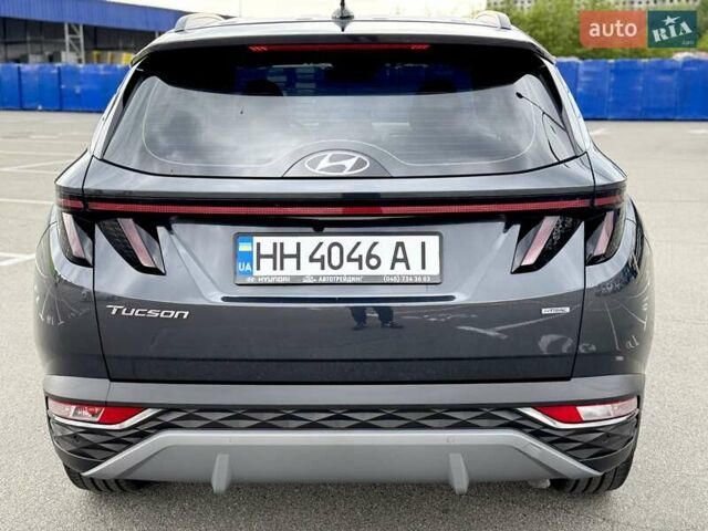 Сірий Хендай Туксон, об'ємом двигуна 2 л та пробігом 39 тис. км за 28500 $, фото 2 на Automoto.ua