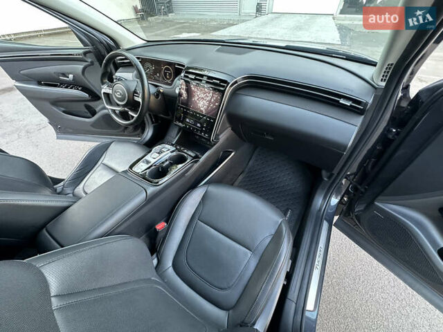 Серый Хендай Туксон, объемом двигателя 1.6 л и пробегом 95 тыс. км за 29900 $, фото 65 на Automoto.ua