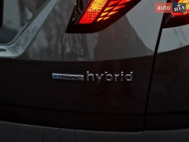 Сірий Хендай Туксон, об'ємом двигуна 1.6 л та пробігом 8 тис. км за 32990 $, фото 28 на Automoto.ua