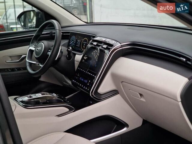 Сірий Хендай Туксон, об'ємом двигуна 1.6 л та пробігом 8 тис. км за 32990 $, фото 47 на Automoto.ua