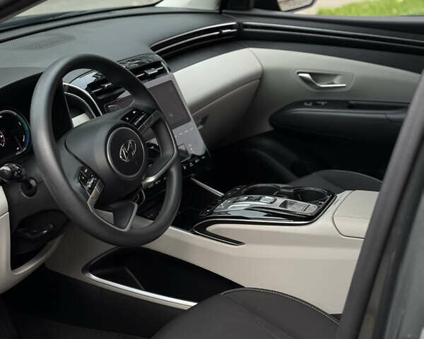 Хендай Туксон 2024 в Киеве на Automoto.ua Серый Хендай Туксон, объемом двигателя 1.6 л и пробегом 12 тыс. км за 33999 $, фото 14 на Automoto.ua