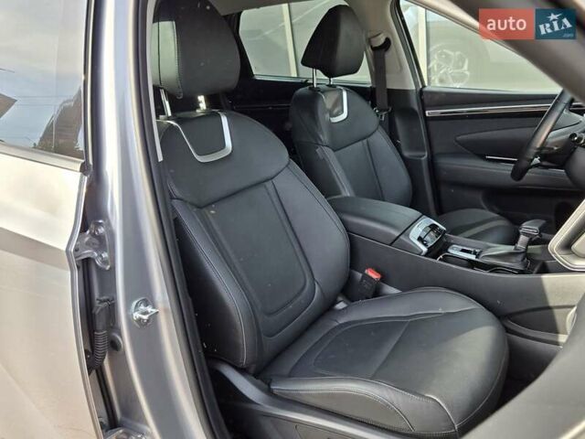 Хендай Туксон 2024 в Киеве на Automoto.ua Серый Хендай Туксон, объемом двигателя 2 л и пробегом 21 тыс. км за 32500 $, фото 10 на Automoto.ua