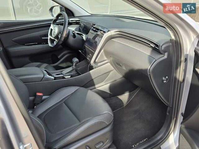 Хендай Туксон 2024 в Киеве на Automoto.ua Серый Хендай Туксон, объемом двигателя 2 л и пробегом 21 тыс. км за 32500 $, фото 9 на Automoto.ua
