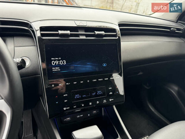 Серый Хендай Туксон, объемом двигателя 2.5 л и пробегом 6 тыс. км за 30500 $, фото 36 на Automoto.ua