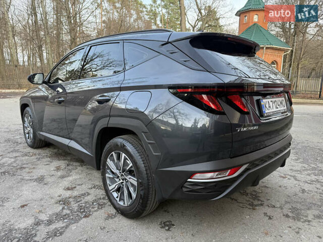 Сірий Хендай Туксон, об'ємом двигуна 2 л та пробігом 37 тис. км за 27300 $, фото 5 на Automoto.ua