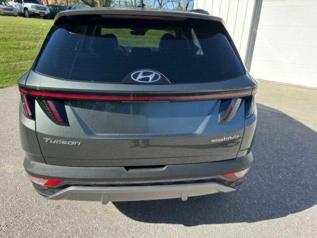 Сірий Хендай Туксон, об'ємом двигуна 1.6 л та пробігом 12 тис. км за 11000 $, фото 5 на Automoto.ua