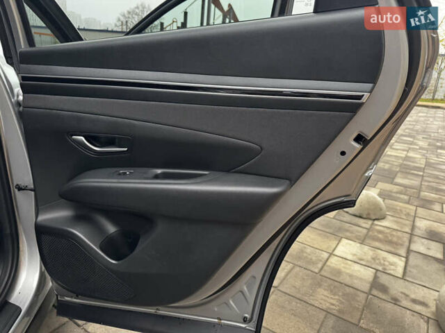 Серый Хендай Туксон, объемом двигателя 2.5 л и пробегом 6 тыс. км за 30500 $, фото 21 на Automoto.ua