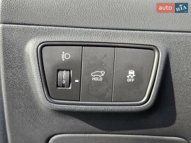 Хендай Туксон 2024 в Киеве на Automoto.ua Серый Хендай Туксон, объемом двигателя 2 л и пробегом 21 тыс. км за 32500 $, фото 32 на Automoto.ua