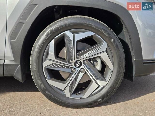Хендай Туксон 2024 в Киеве на Automoto.ua Серый Хендай Туксон, объемом двигателя 2 л и пробегом 21 тыс. км за 32500 $, фото 20 на Automoto.ua