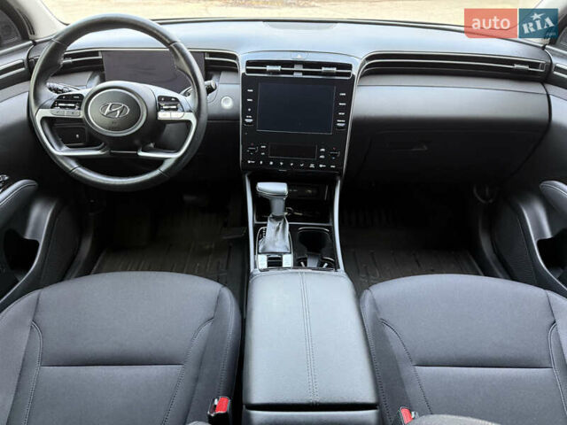 Сірий Хендай Туксон, об'ємом двигуна 2 л та пробігом 37 тис. км за 27300 $, фото 14 на Automoto.ua