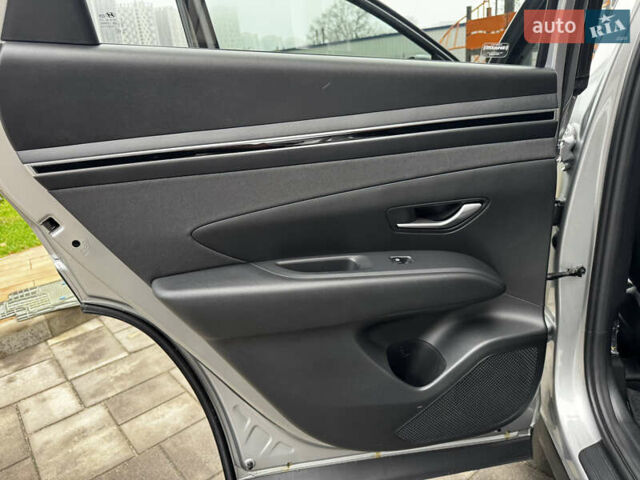 Серый Хендай Туксон, объемом двигателя 2.5 л и пробегом 6 тыс. км за 30500 $, фото 18 на Automoto.ua