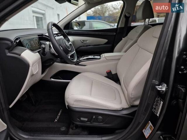 Сірий Хендай Туксон, об'ємом двигуна 1.6 л та пробігом 8 тис. км за 32990 $, фото 37 на Automoto.ua