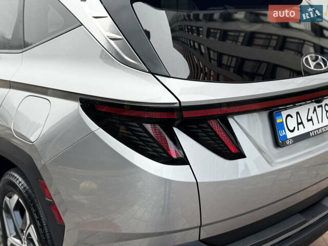 Серый Хендай Туксон, объемом двигателя 2.5 л и пробегом 6 тыс. км за 30500 $, фото 10 на Automoto.ua