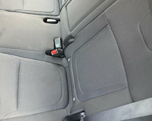 Сірий Хендай Туксон, об'ємом двигуна 2 л та пробігом 37 тис. км за 27300 $, фото 16 на Automoto.ua