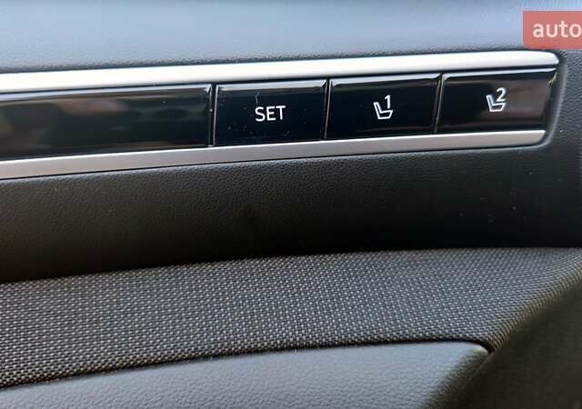 Серый Хендай Туксон, объемом двигателя 2 л и пробегом 19 тыс. км за 32900 $, фото 26 на Automoto.ua