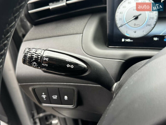 Серый Хендай Туксон, объемом двигателя 2.5 л и пробегом 6 тыс. км за 30500 $, фото 38 на Automoto.ua