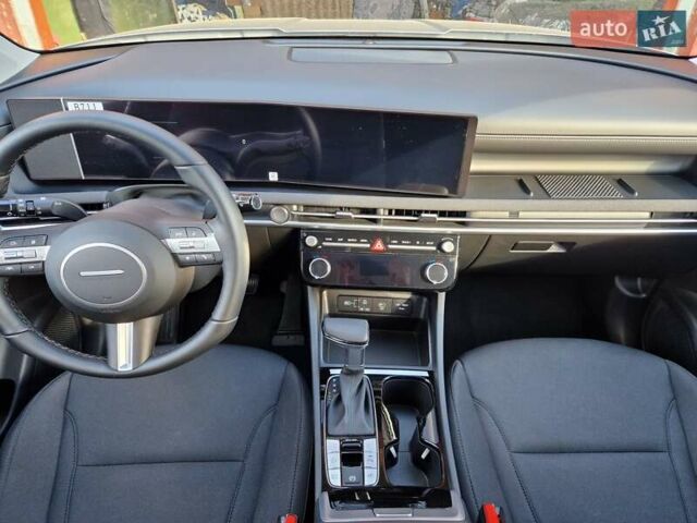 Серый Хендай Туксон, объемом двигателя 2 л и пробегом 10 тыс. км за 30800 $, фото 13 на Automoto.ua