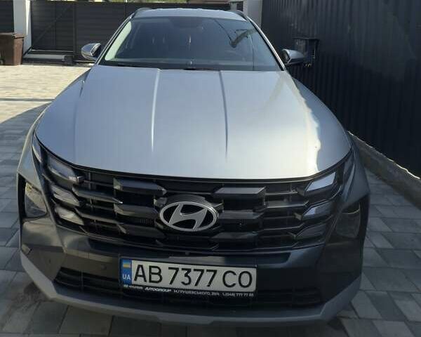 Серый Хендай Туксон, объемом двигателя 2 л и пробегом 9 тыс. км за 31000 $, фото 10 на Automoto.ua