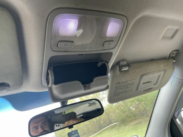 Синий Хендай Туксон, объемом двигателя 2 л и пробегом 271 тыс. км за 4200 $, фото 14 на Automoto.ua