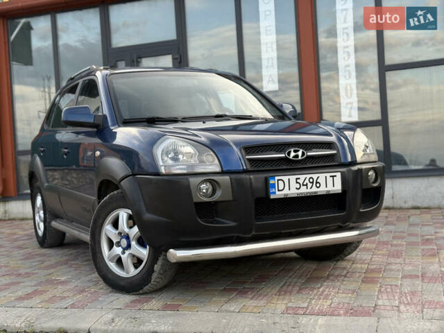 Синій Хендай Туксон, об'ємом двигуна 1.99 л та пробігом 299 тис. км за 7200 $, фото 11 на Automoto.ua